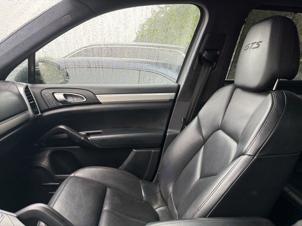 Used 2017 Porsche Cayenne GTS AWD/4WD image 15