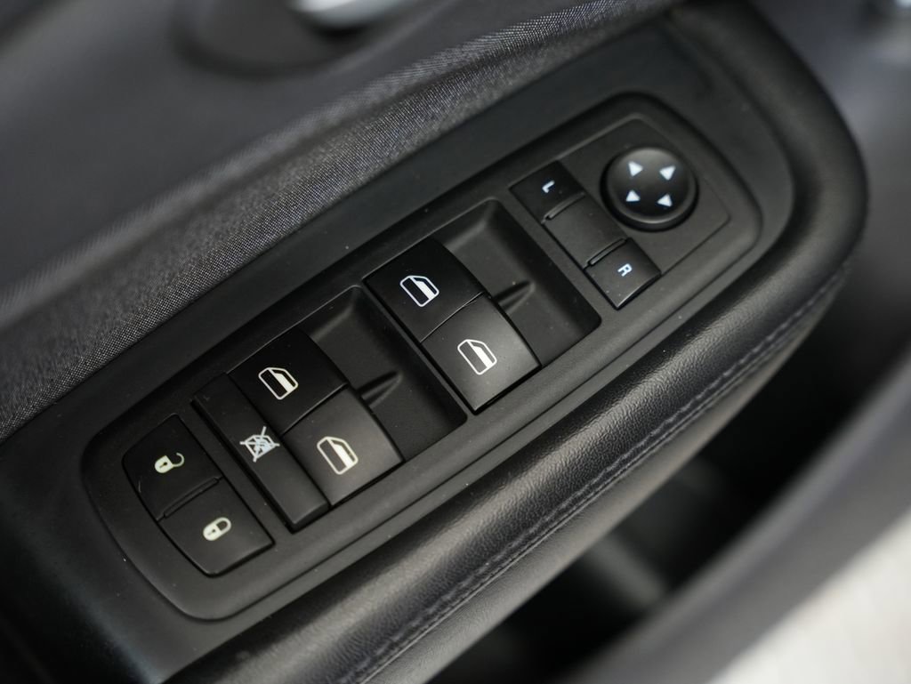 Used 2013 Dodge Dart SXT FWD image 36