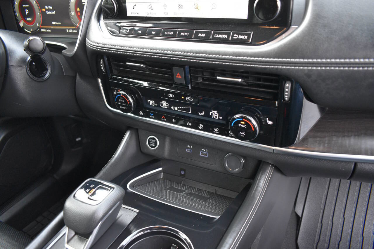 Used 2021 Nissan Rogue Platinum image 25