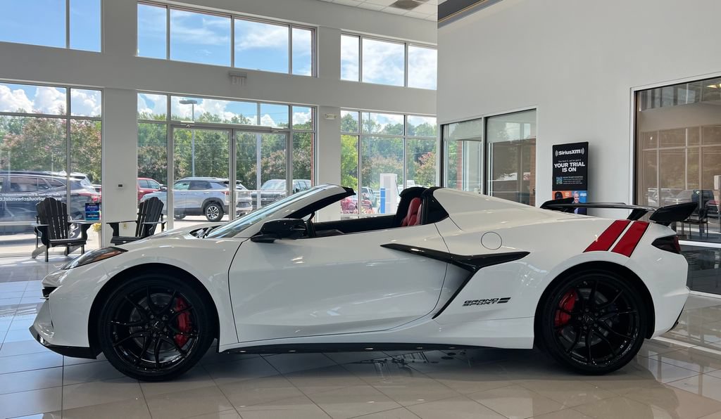 New 2027 Chevrolet Corvette Grand Sport RWD image 5