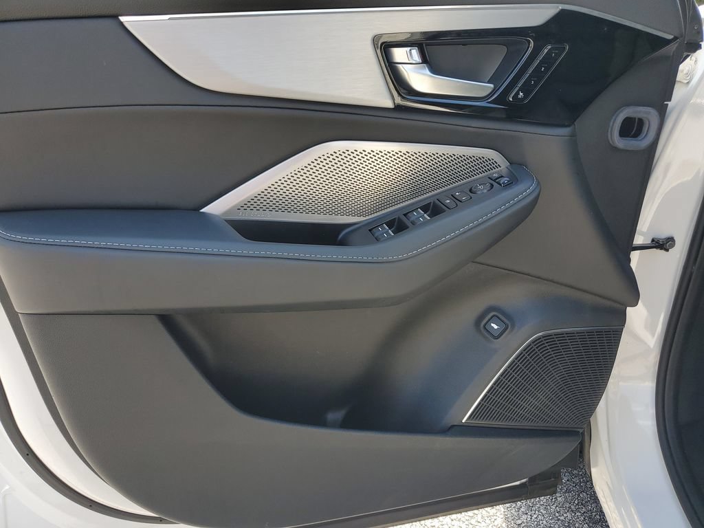 Certified 2024 Acura MDX w/ Technology Package FWD image 19