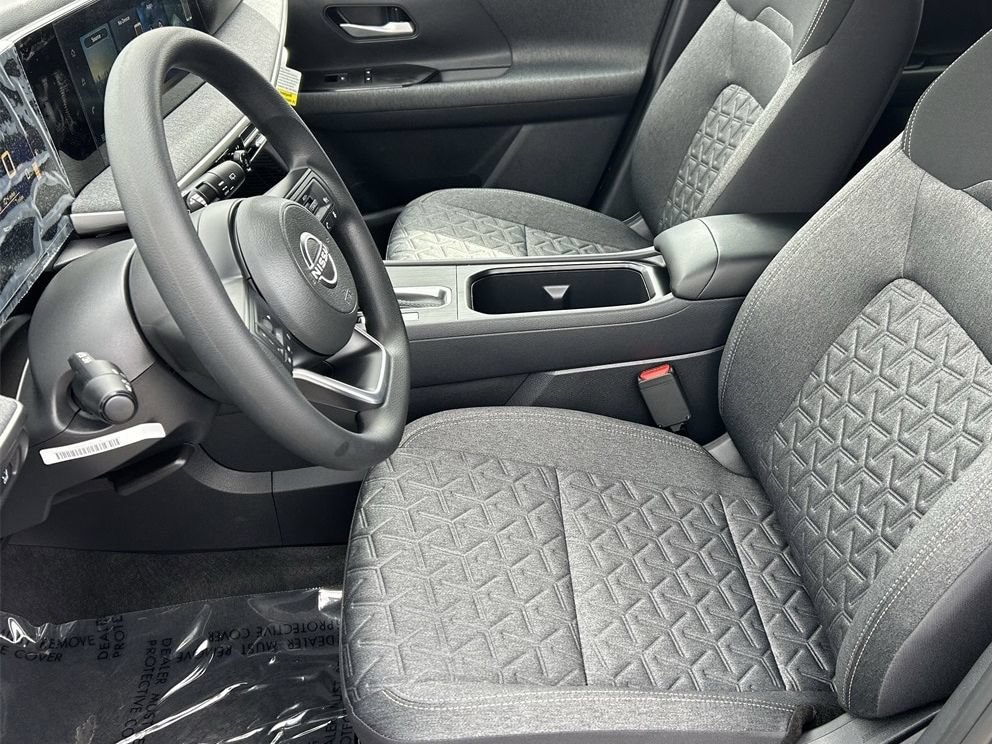 New 2026 Nissan Kicks SV FWD image 29