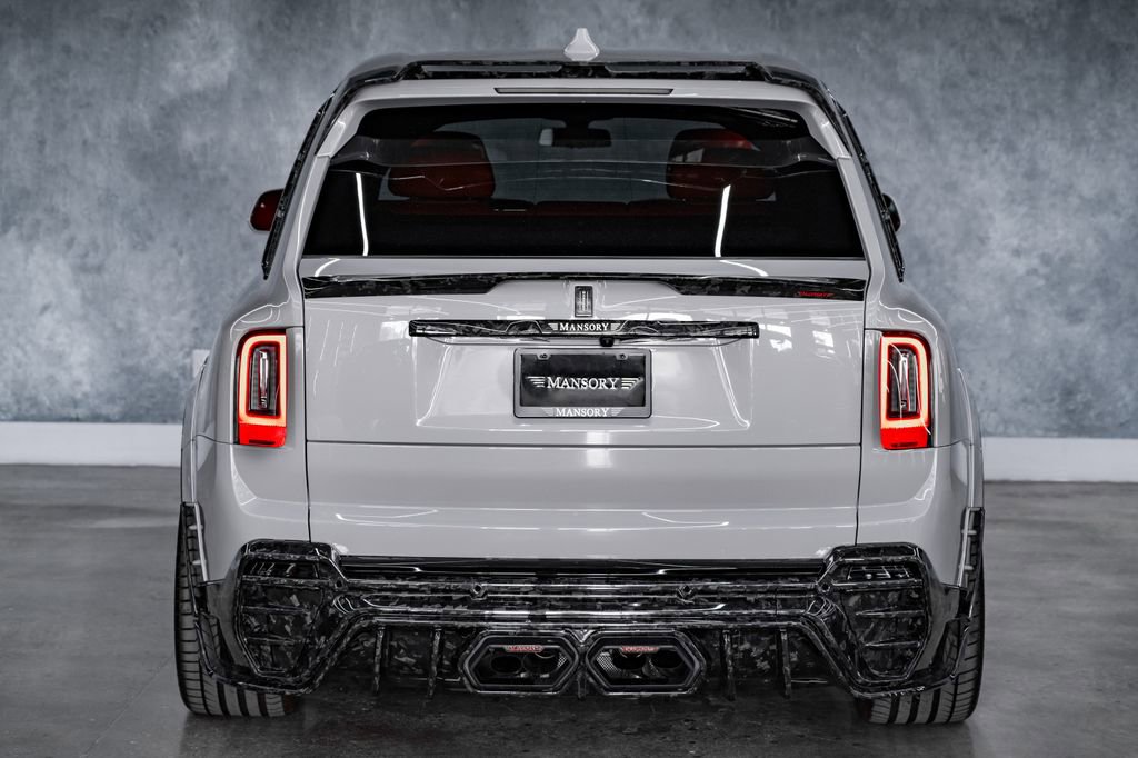 Used 2026 Rolls-Royce Cullinan AWD/4WD image 19