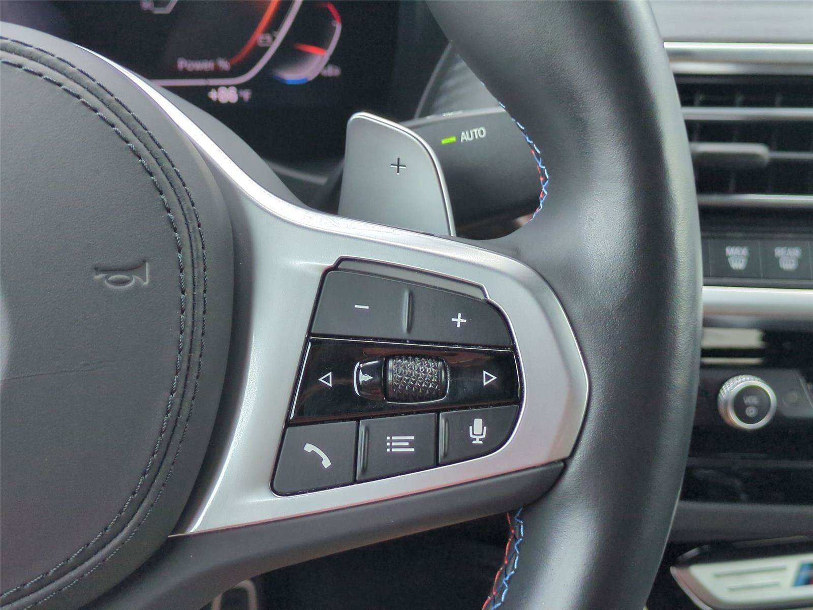 Used 2023 BMW X4 M40i AWD/4WD image 22