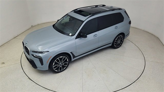 Used 2025 BMW X7 M60i image 82