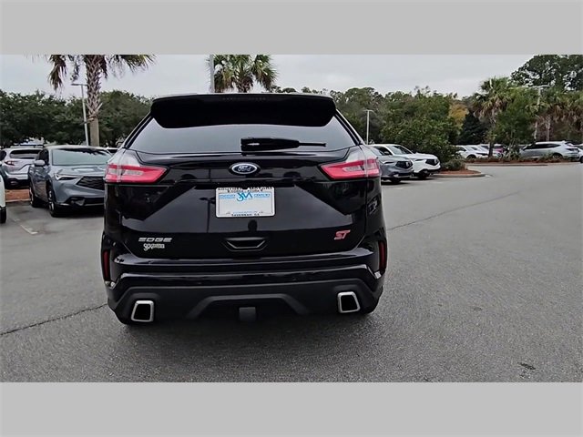 Used 2020 Ford Edge ST image 23