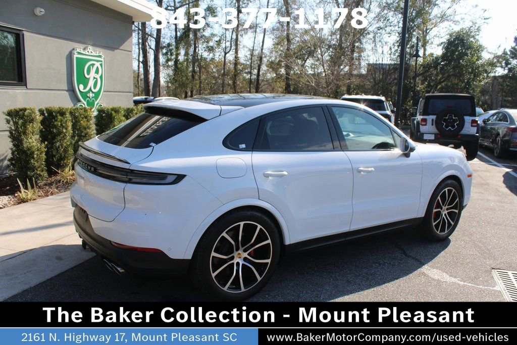 Used 2024 Porsche Cayenne S image 4
