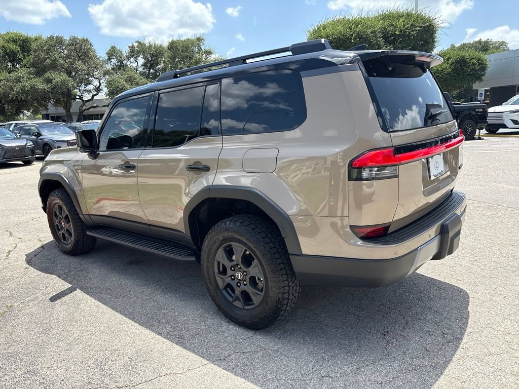 Certified 2026 Lexus GX 550 AWD/4WD image 3