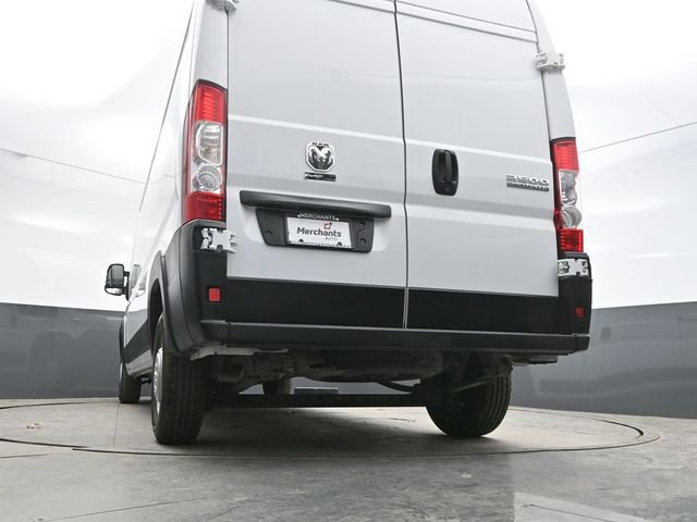 Used 2025 RAM ProMaster 2500 w/ Convenience Group image 33