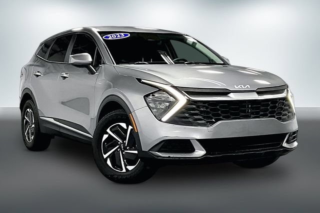 Used 2023 Kia Sportage LX AWD/4WD image 1