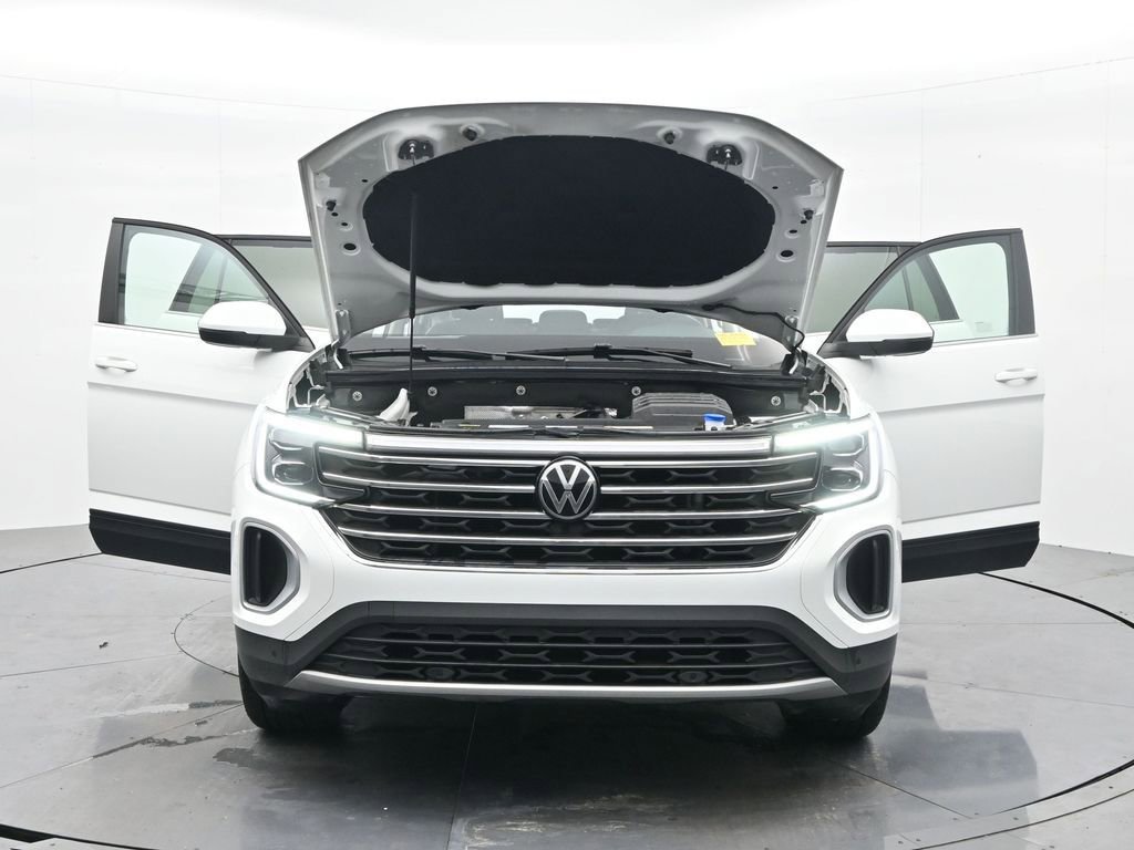 Used 2024 Volkswagen Atlas SE FWD image 40