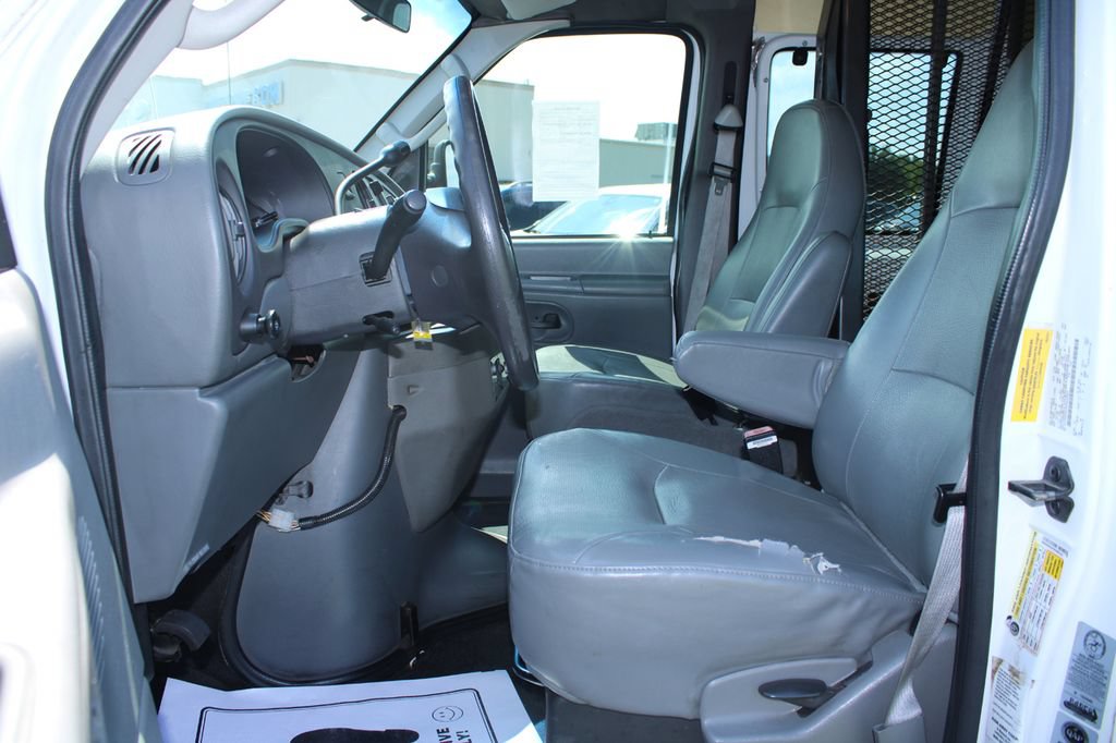 Used 2007 Ford E-250 and Econoline 250 RWD image 28