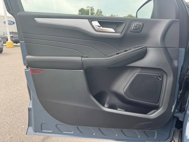 New 2026 Ford Escape SE w/ PHEV Premium Package image 14