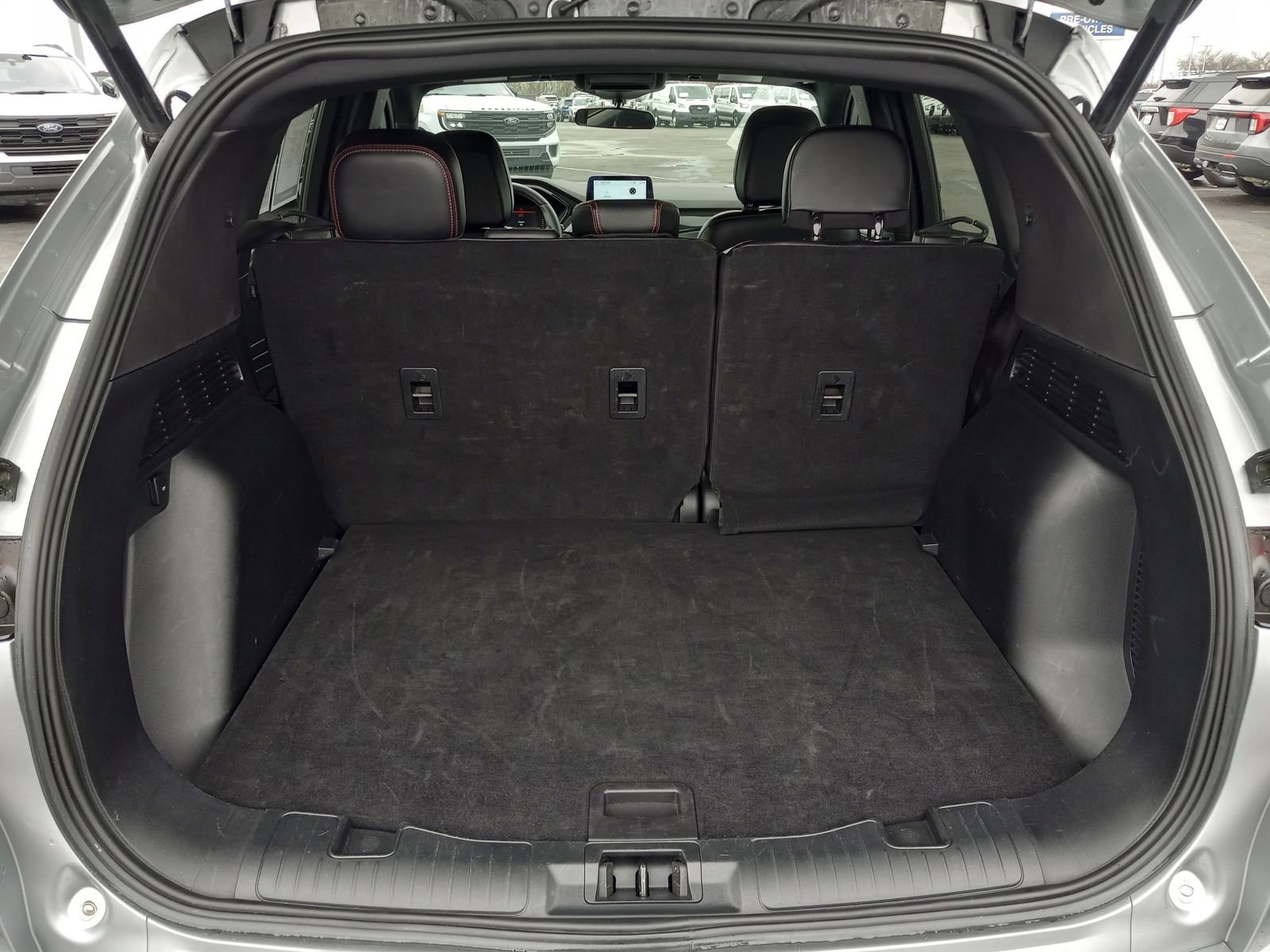 Used 2024 Ford Escape ST-Line image 12