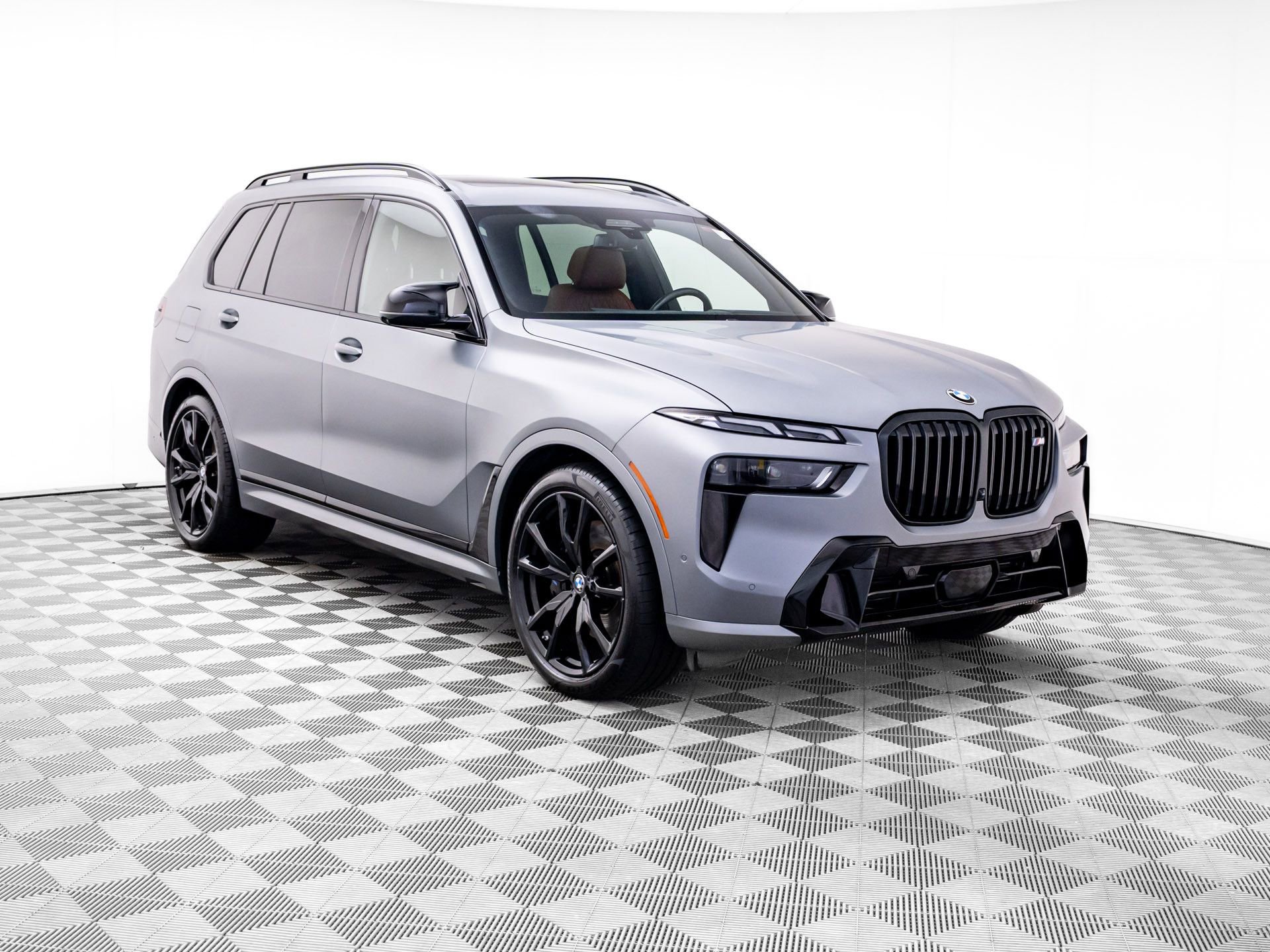 Certified 2024 BMW X7 M60i w/ Executive Package AWD/4WD image 8