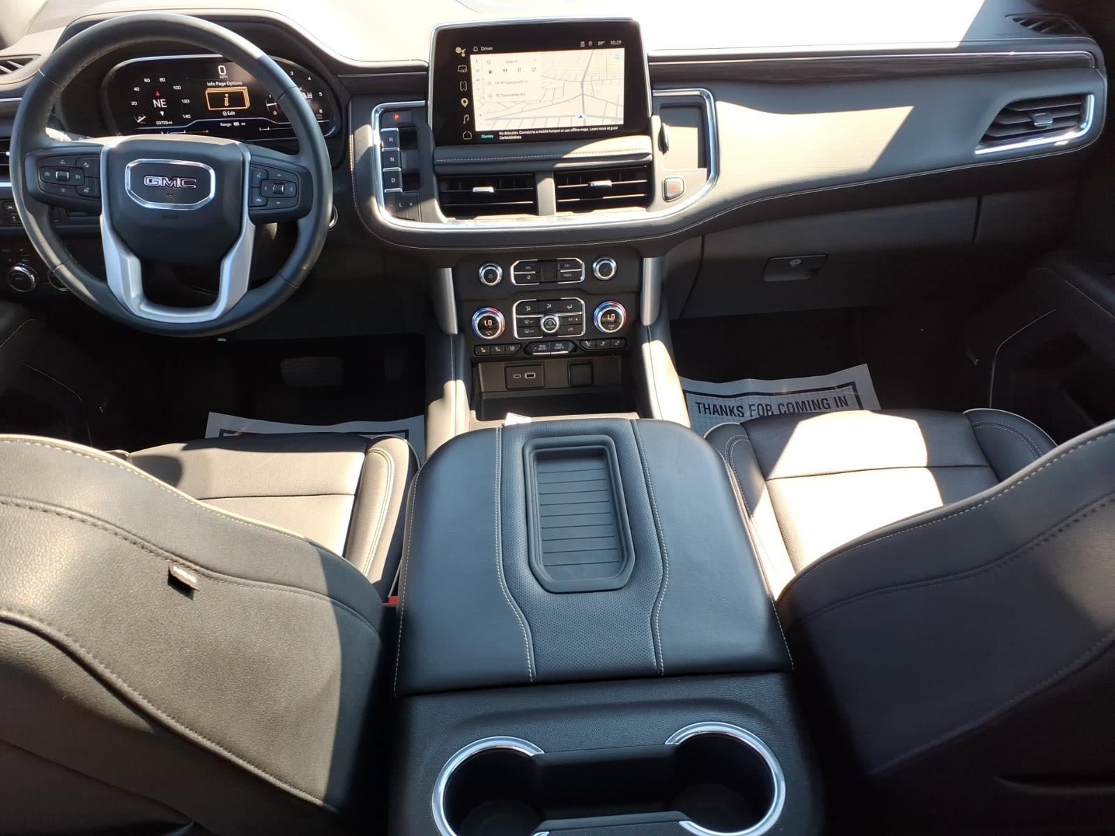 Used 2023 GMC Yukon XL SLT w/ SLT Premium Package AWD/4WD image 18