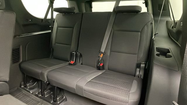 Used 2023 GMC Yukon XL SLE image 32