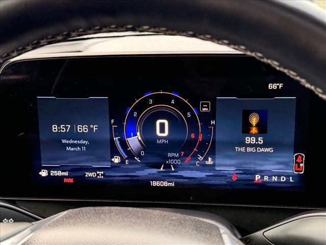 Used 2025 Chevrolet Traverse Z71 w/ Driver Confidence Package image 16