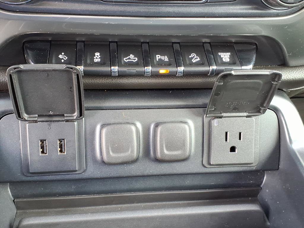 Used 2016 Chevrolet Silverado 2500 LTZ w/ Duramax Plus Package image 22