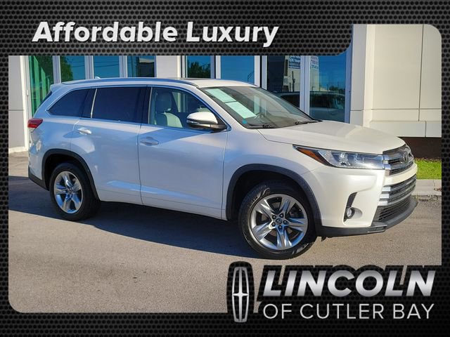 Used 2019 Toyota Highlander Limited image 1