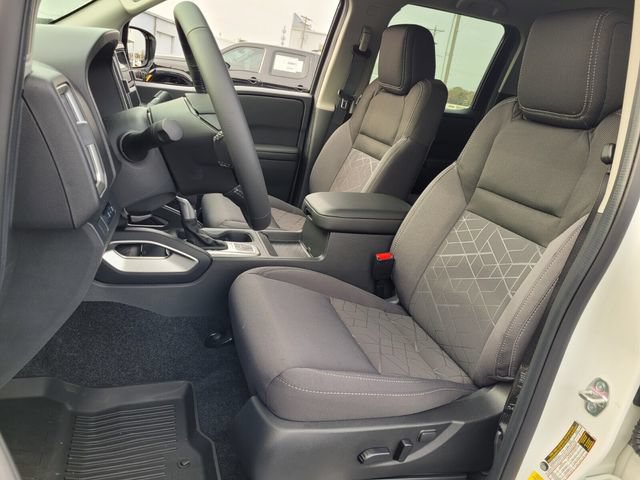 New 2026 Nissan Frontier SV w/ All-Weather Content Package AWD/4WD image 5