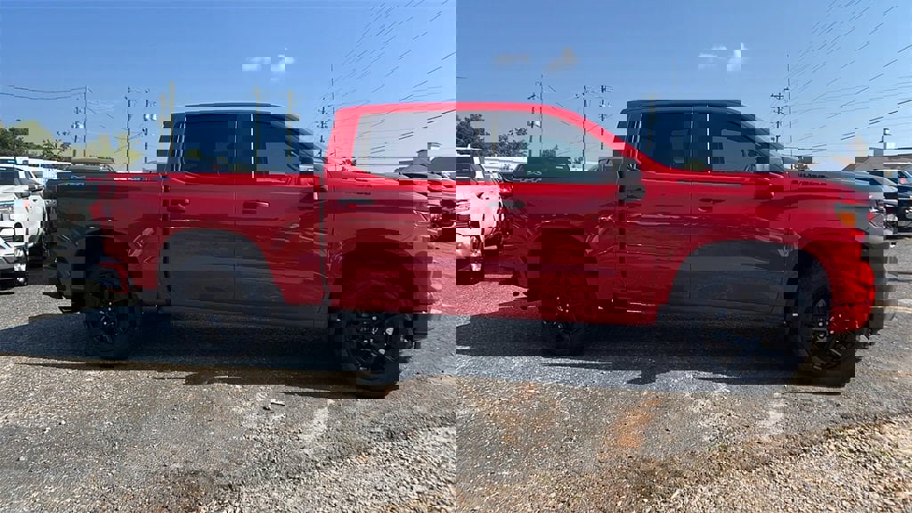 New 2026 Chevrolet Silverado 1500 Custom w/ Turbomax Blackout Package image 4