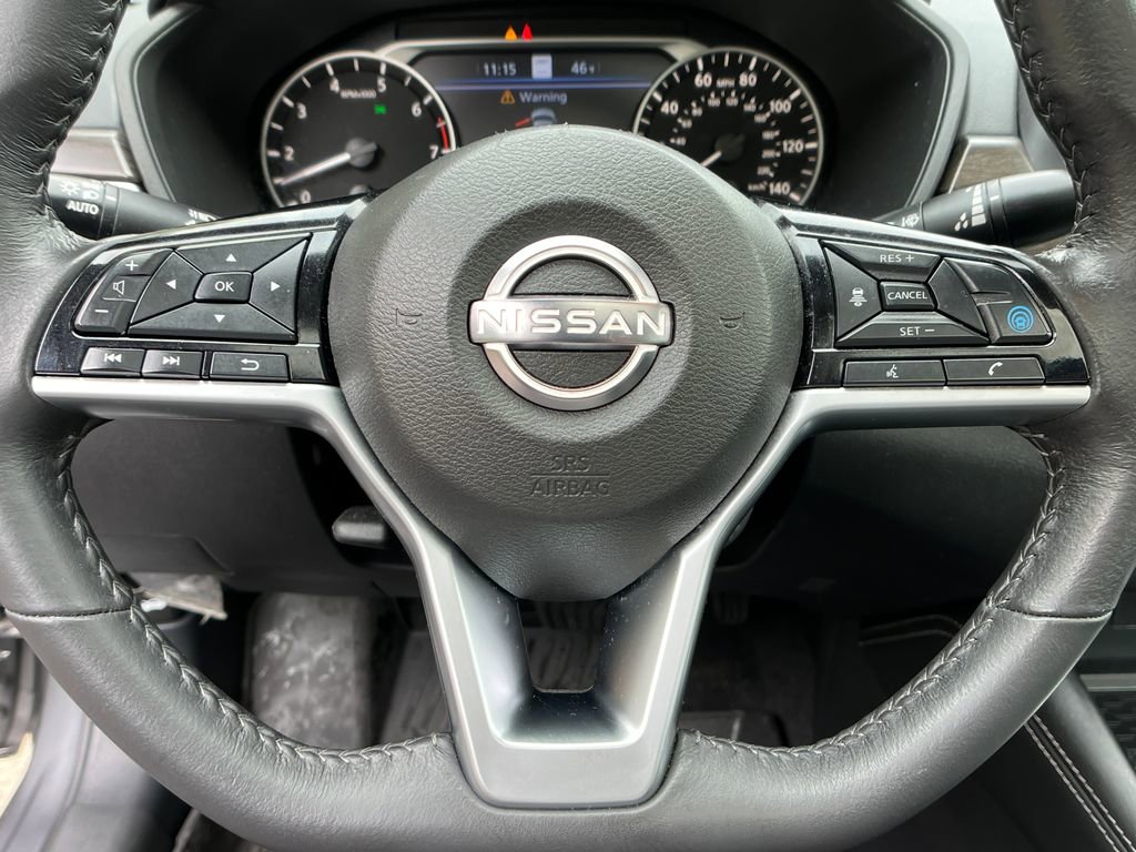 Used 2023 Nissan Altima 2.5 SV w/ SV Premium Package FWD image 14