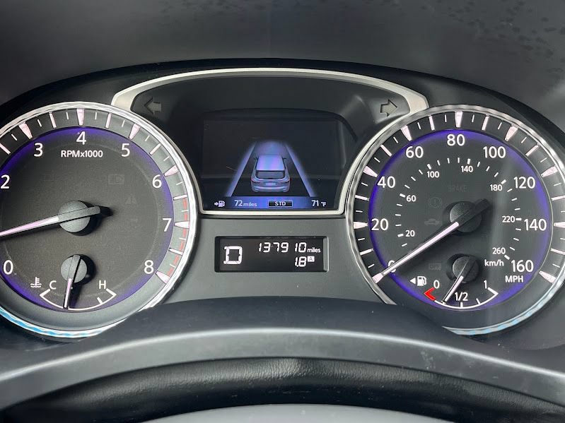 Used 2013 INFINITI JX35 AWD w/ Premium Pkg image 13