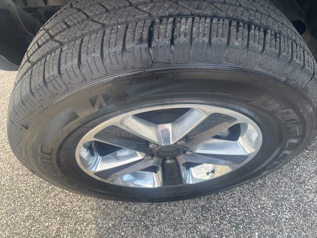 Used 2020 Jeep Wrangler Unlimited Sahara image 12