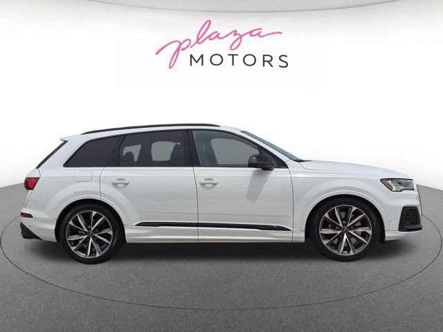 Certified 2023 Audi SQ7 Prestige w/ Prestige Package AWD/4WD image 4