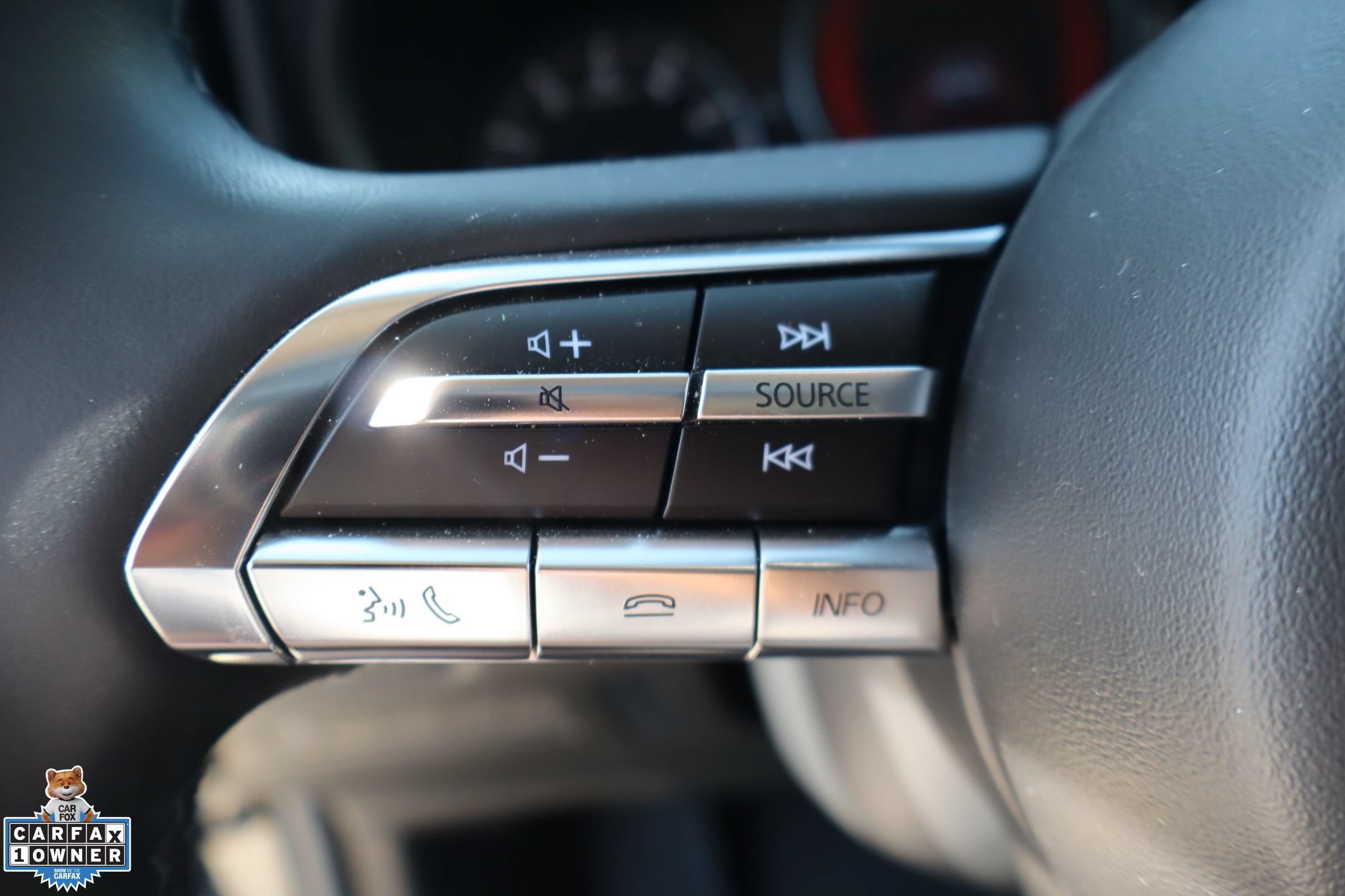 Used 2025 MAZDA CX-50 AWD 2.5 S w/ Premium Package image 14