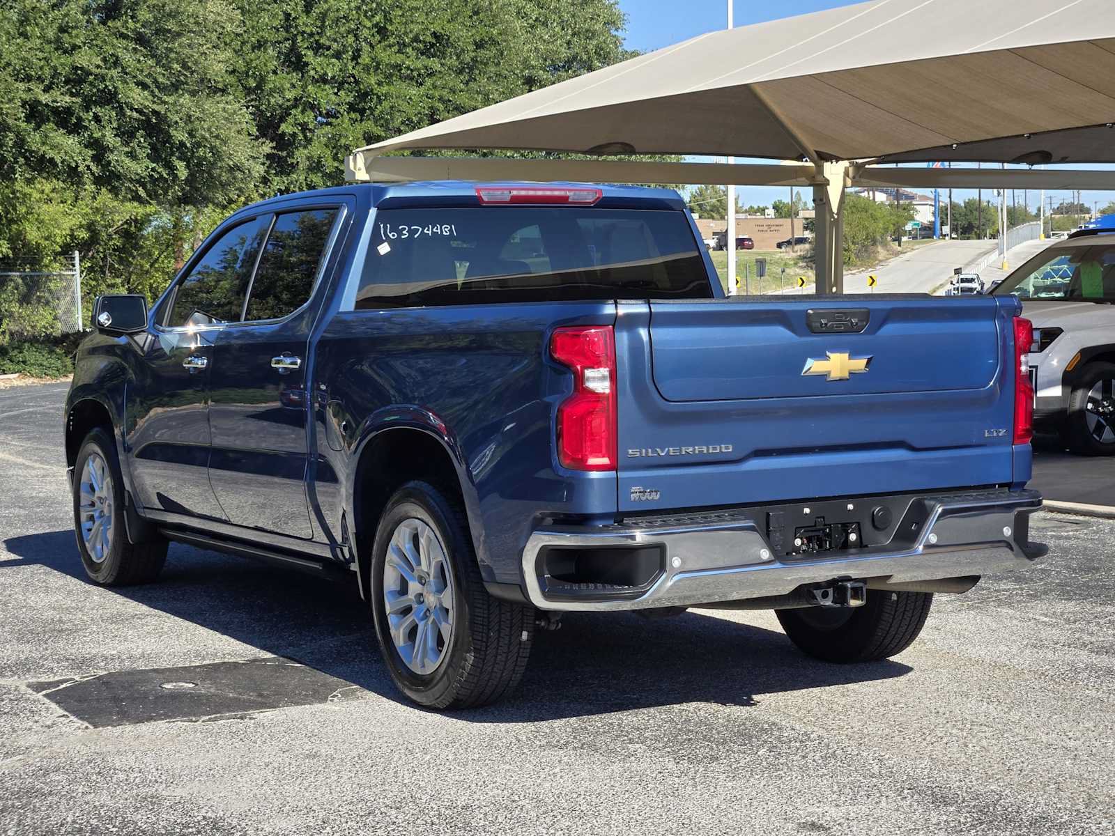 Certified 2024 Chevrolet Silverado 1500 LTZ RWD image 5
