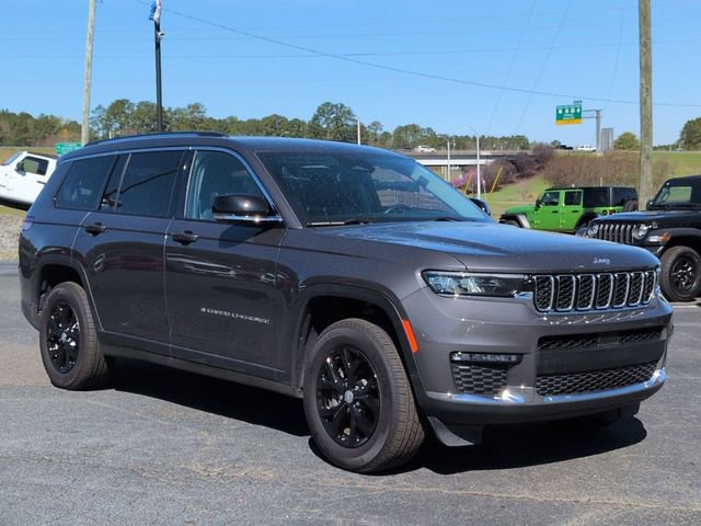 Used 2022 Jeep Grand Cherokee L Limited image 2