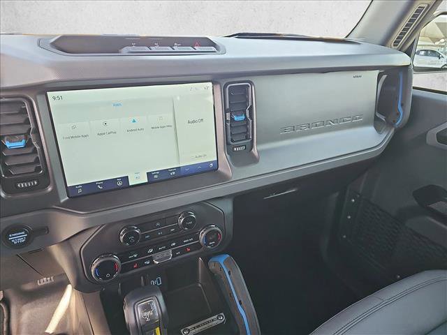 Certified 2024 Ford Bronco Black Diamond image 11