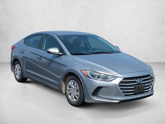 Used 2017 Hyundai Elantra SE image 3