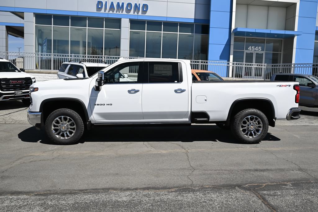 New 2026 Chevrolet Silverado 3500 LTZ w/ LTZ Premium Package image 8
