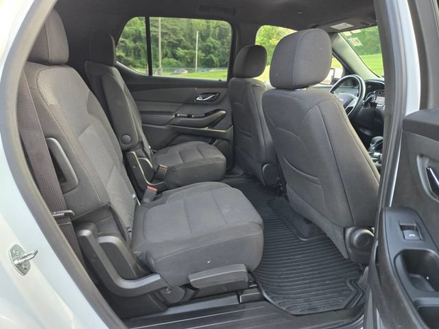 Used 2023 Chevrolet Traverse LT AWD/4WD image 20