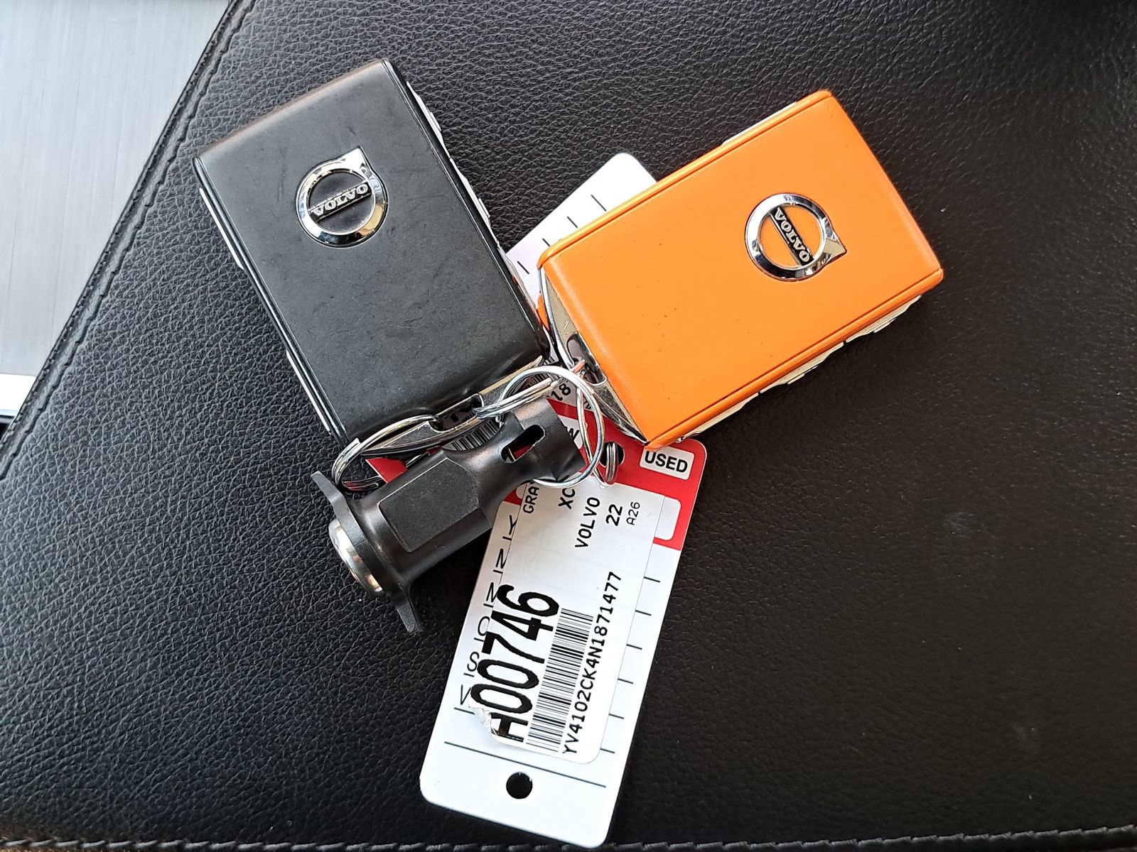 Used 2022 Volvo XC90 T5 Momentum image 40