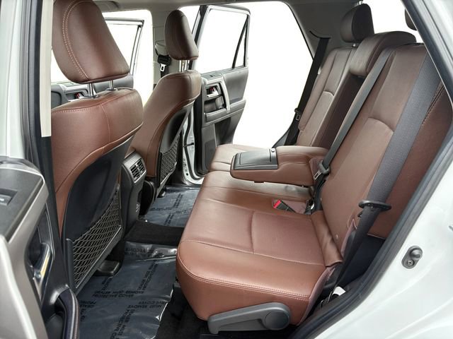 Used 2024 Toyota 4Runner Limited AWD/4WD image 10