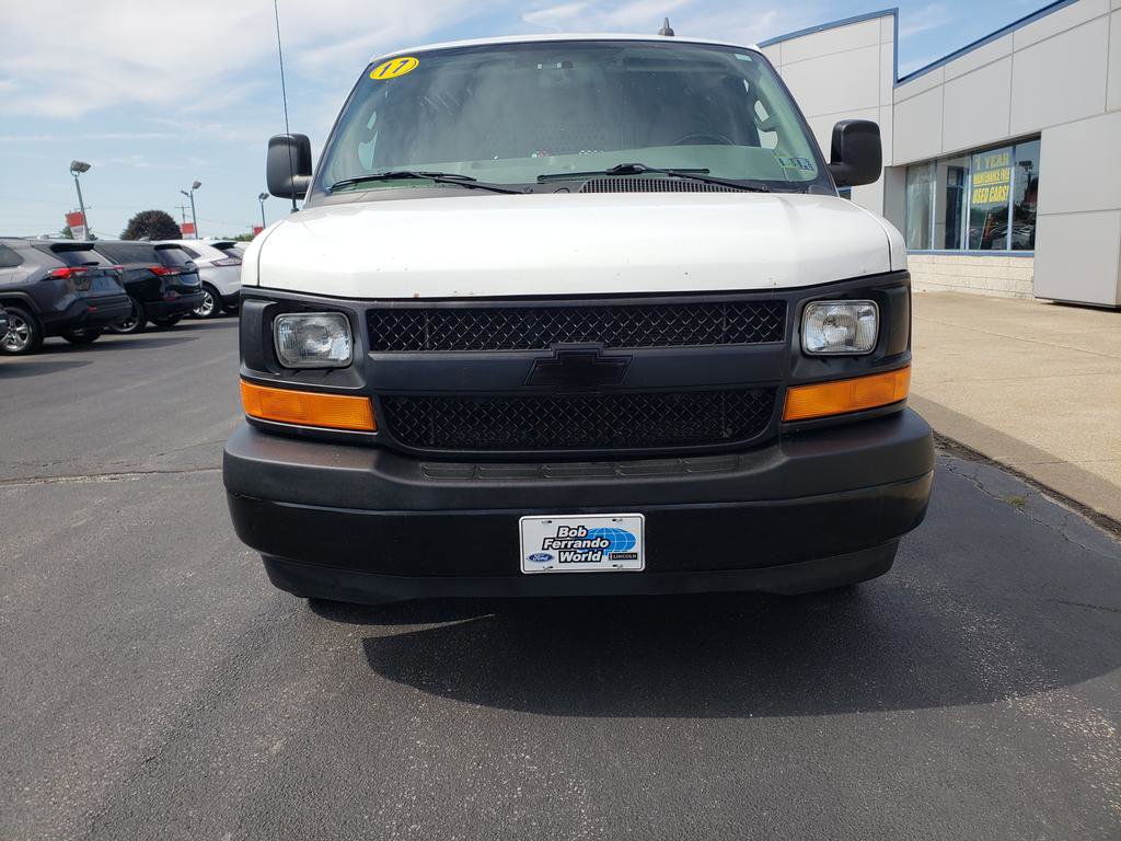 Used 2017 Chevrolet Express 2500 image 4