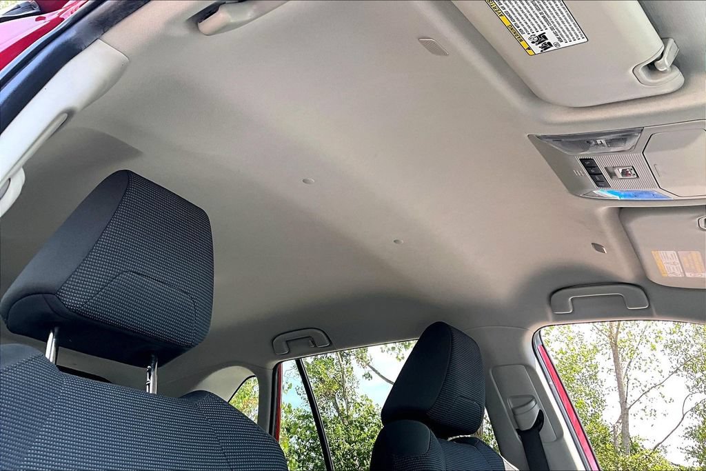 Used 2024 Toyota RAV4 LE AWD/4WD image 21