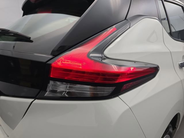 Used 2024 Nissan Leaf S image 19