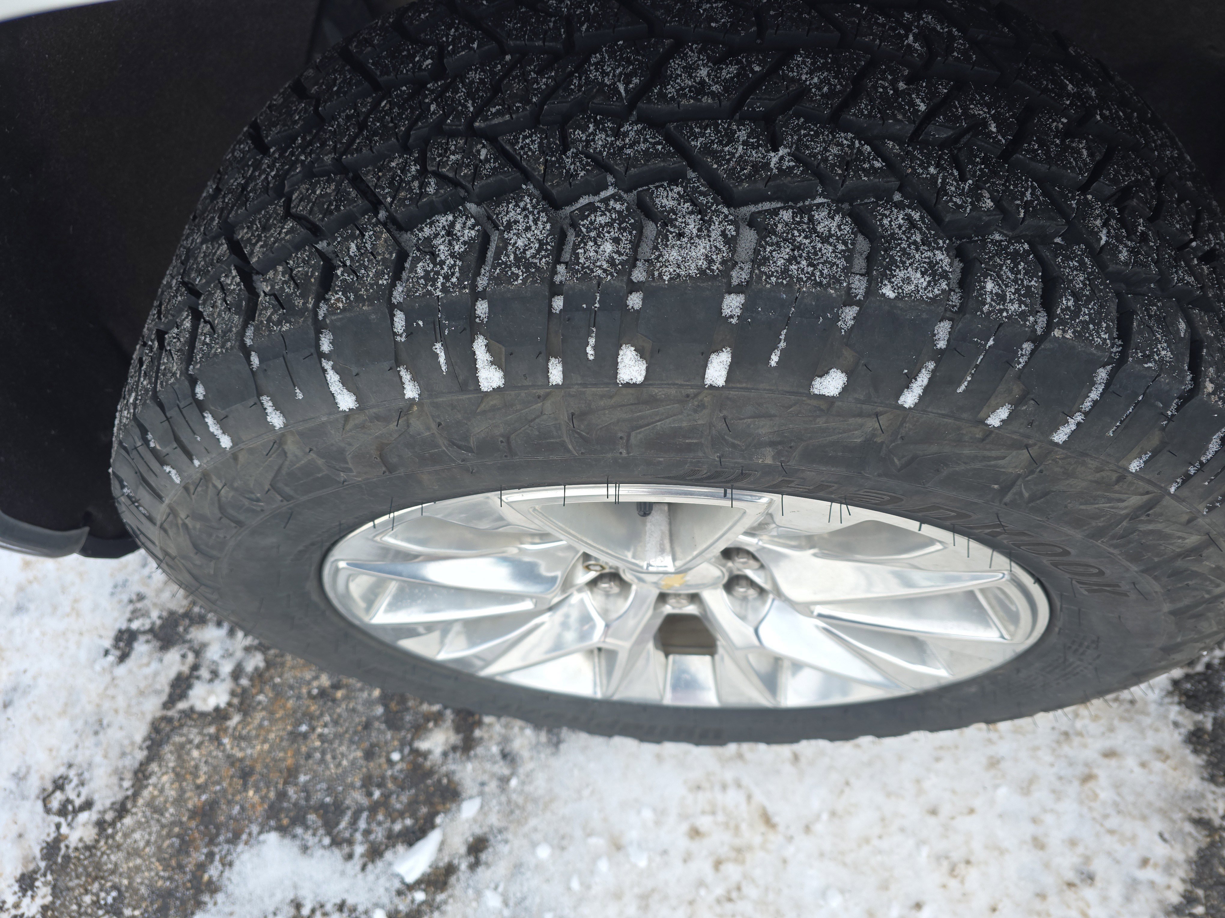 Used 2016 Buick LaCrosse image 32