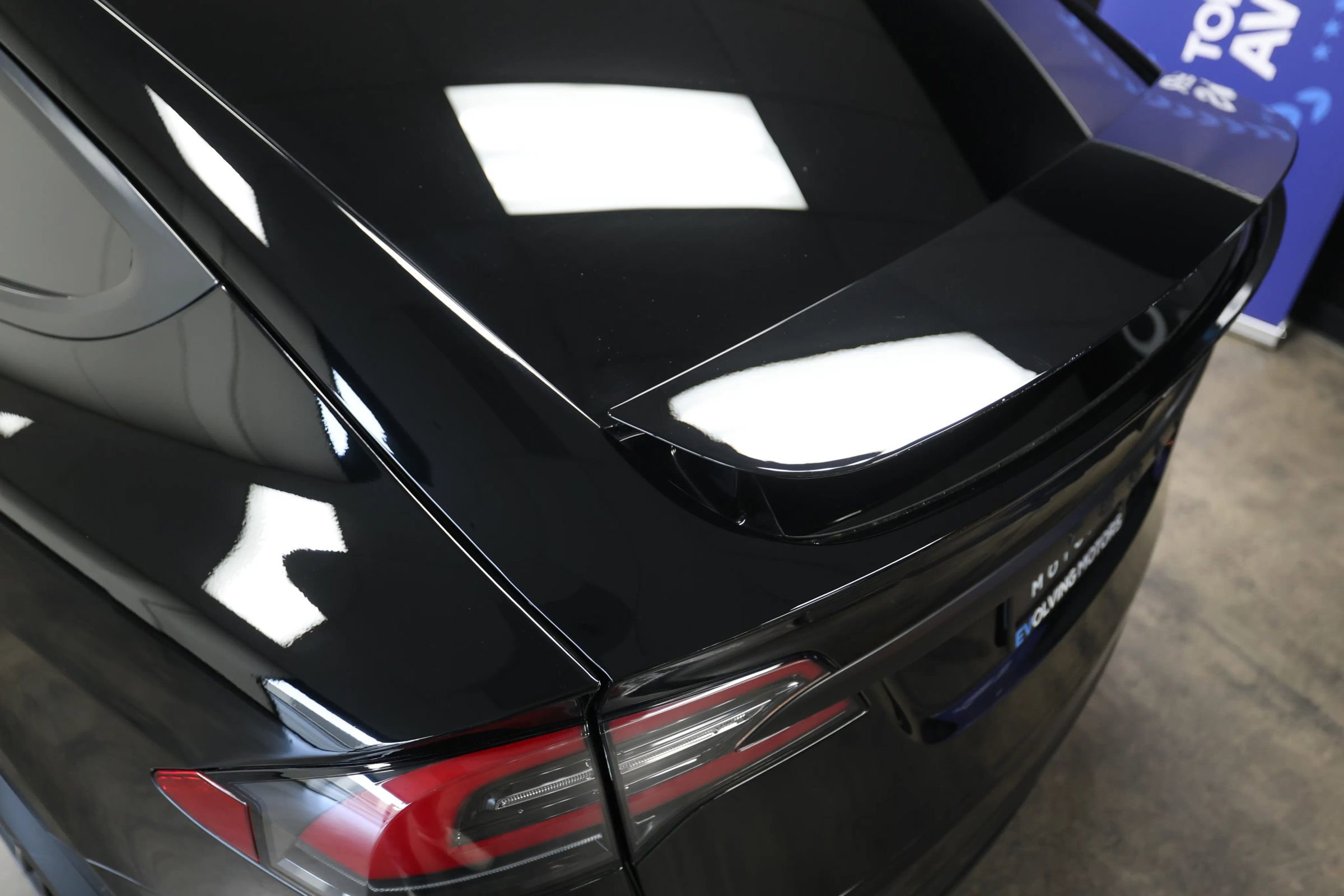 Used 2020 Tesla Model X Long Range image 15