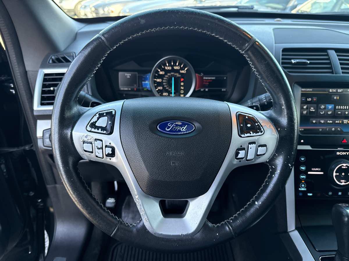 Used 2014 Ford Explorer Sport w/ Equipment Group 401A AWD/4WD image 39