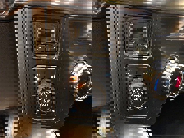 New 2025 Ford F150 Lariat image 23