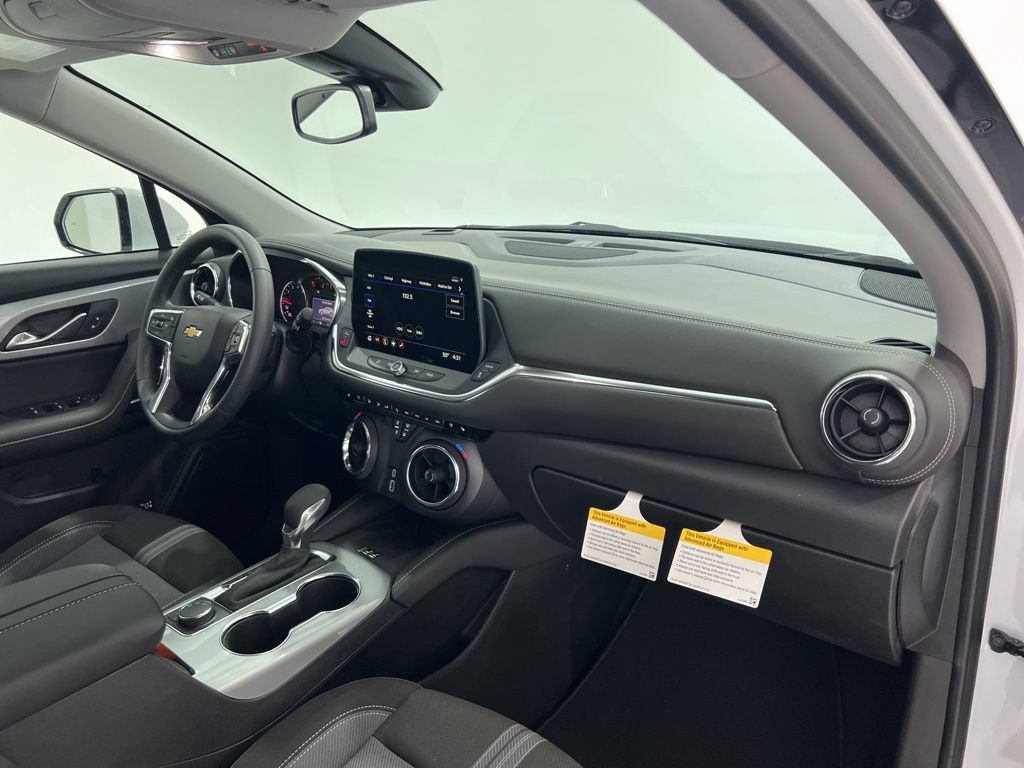New 2026 Chevrolet Blazer LT w/ LPO, Black Sport Package image 11