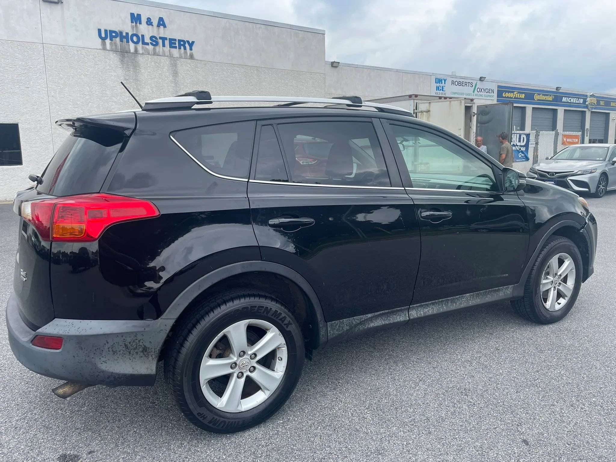 Used 2013 Toyota RAV4 XLE AWD/4WD image 10