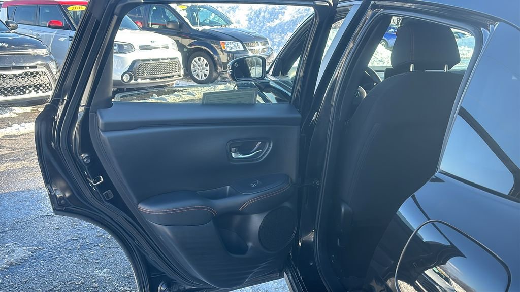 Used 2023 Honda HR-V Sport image 28