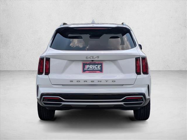 Used 2022 Kia Sorento S image 7